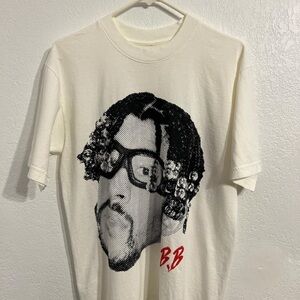 Temptations White Graphic Tee with Red Accent